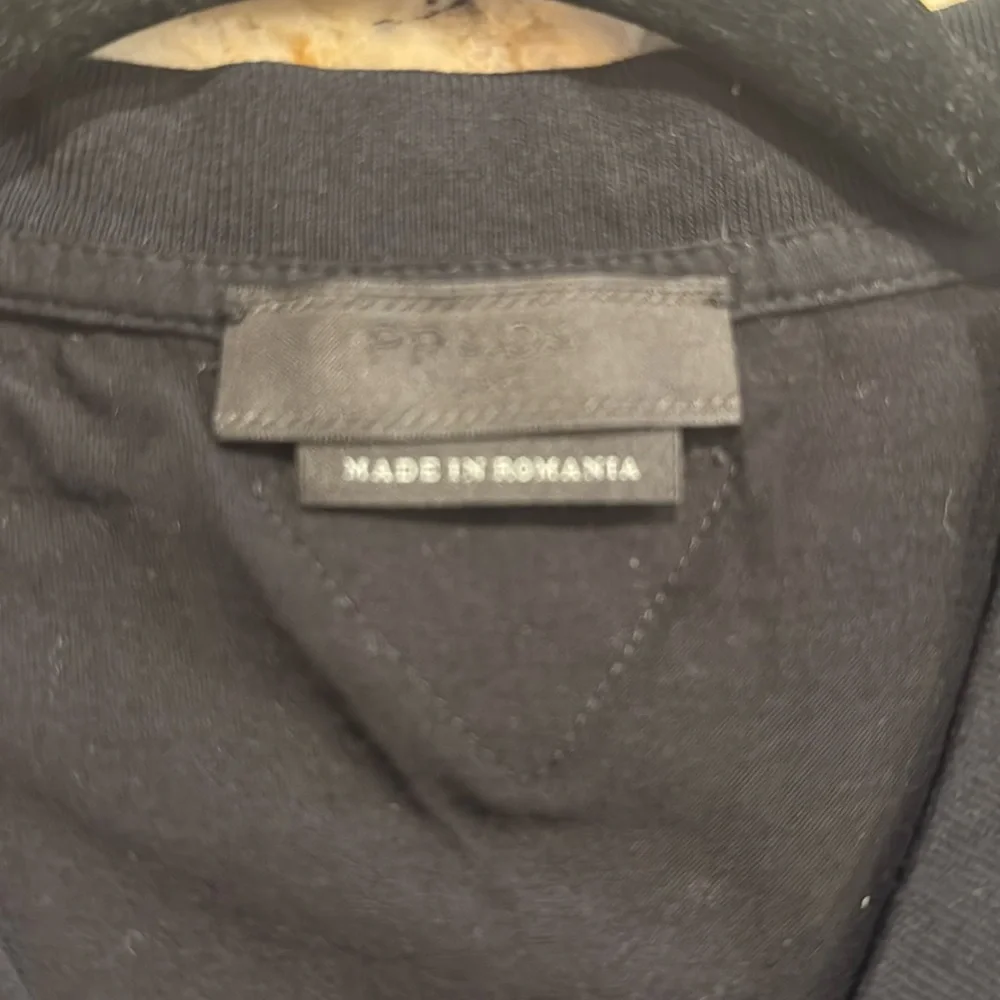 Prada Black Short Sleeve Tee triangle Prada logo back. Sz: M - Picture 5 of 5